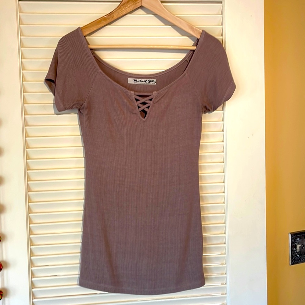Michael stars reversible ribbed t-shirt.